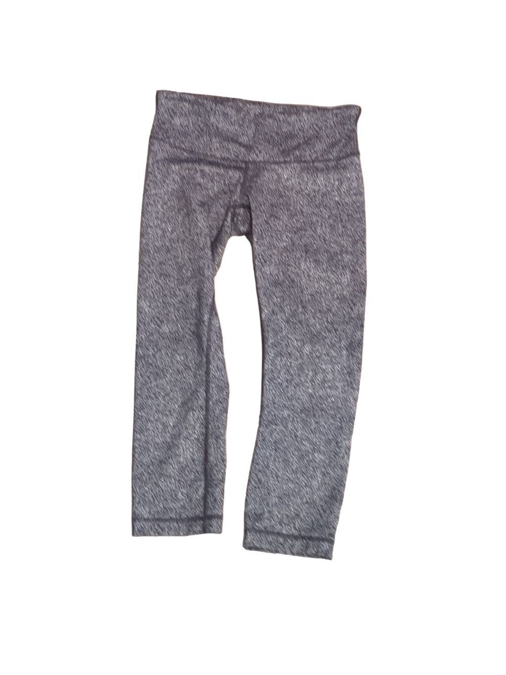 Lululemon wunder under crop leggings rio mist white black  size 6